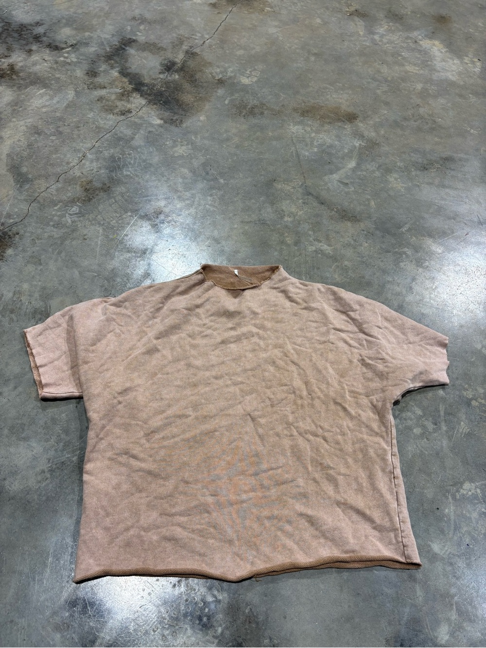 Relaxed Short-Sleeve Blouse in Light Brown